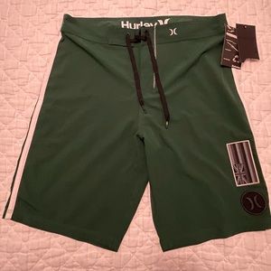 Hurley Hawaii Pride swim trunks